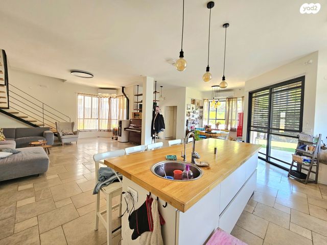 בית פרטי/ קוטג', מזור, מזור