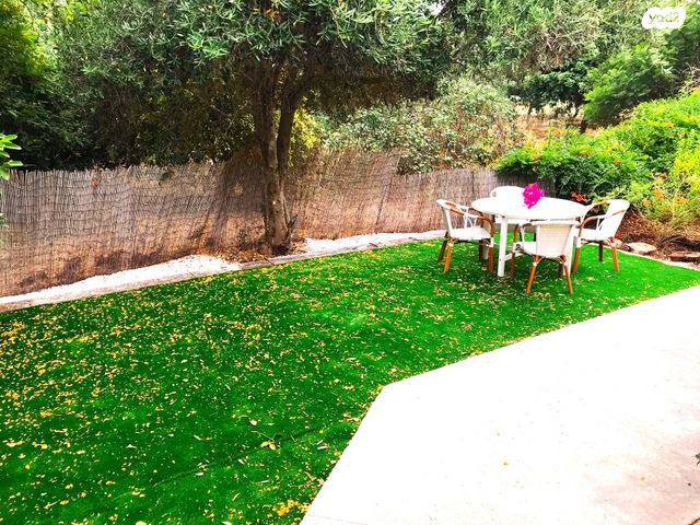 בית פרטי/ קוטג', שרונה