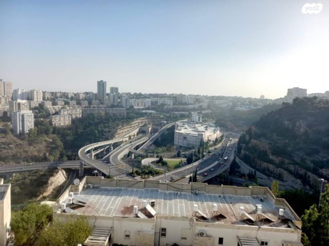 דירה, קרן היסוד, רוממה, חיפה