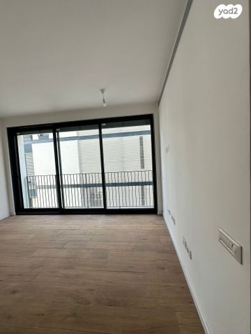 זלטופולסקי 