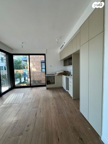 זלטופולסקי 