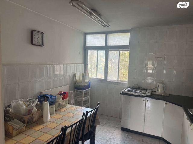 דירה, בר כוכבא 11, הגבעה הצרפתית, גבעת שפירא, ירושלים