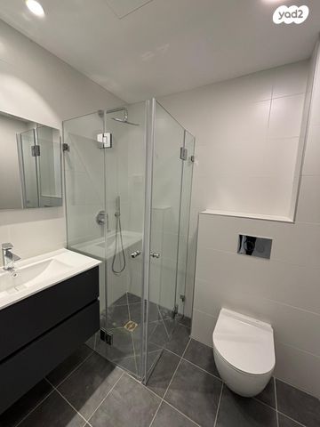 דירה, תוצרת הארץ, נחלת יצחק, תל אביב יפו