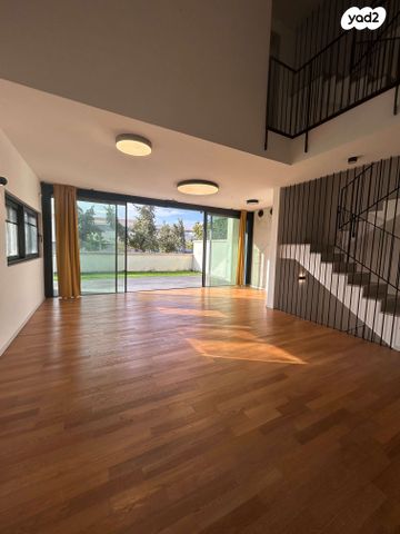 בית פרטי/ קוטג', הגוש הגדול, רמת אביב החדשה, נופי ים, תל אביב יפו