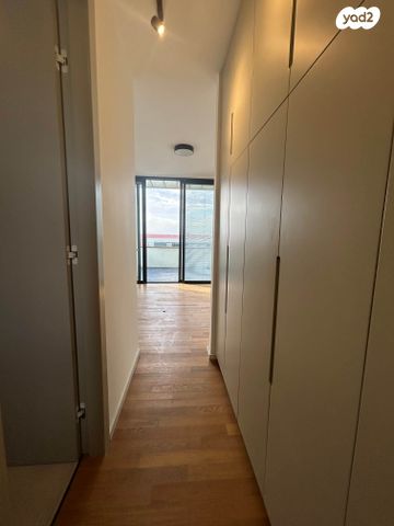 בית פרטי/ קוטג', הגוש הגדול, רמת אביב החדשה, נופי ים, תל אביב יפו