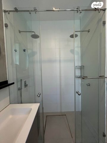 בית פרטי/ קוטג', הגוש הגדול, רמת אביב החדשה, נופי ים, תל אביב יפו