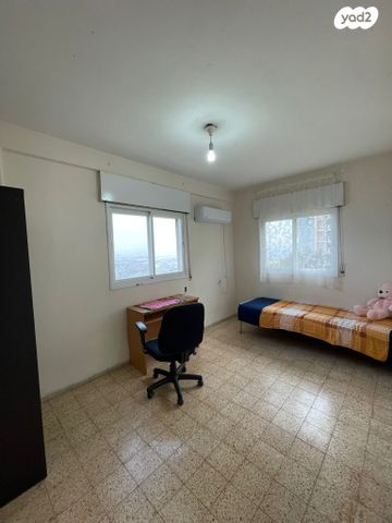 דירה, נתיב חן, נווה שאנן, חיפה