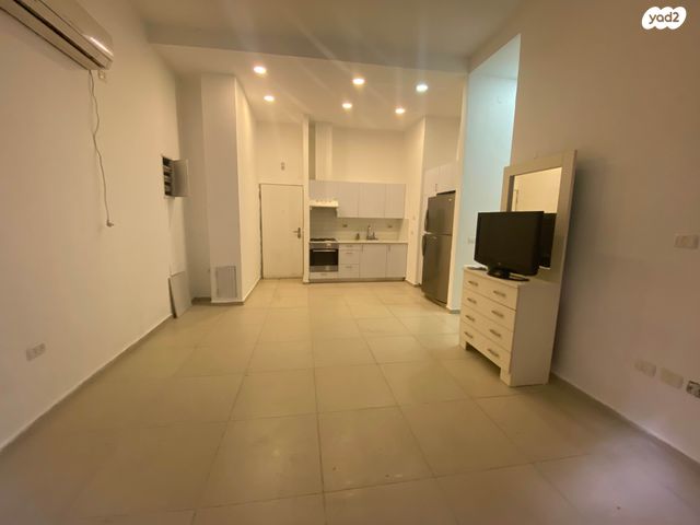 דירת גן, פלורנטין, תל אביב יפו