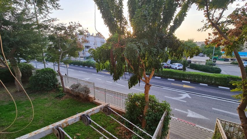 דירה, שדרות יוספטל 17, גבעה א', שביט, קרית אתא