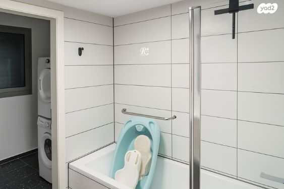 דירה, צומת סביון, קרית אונו