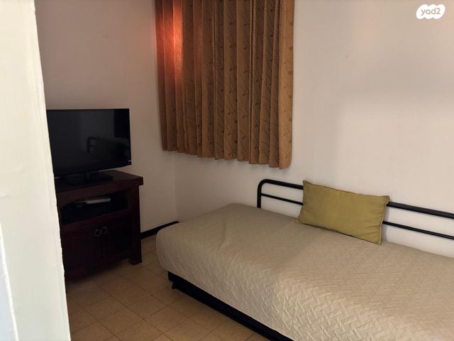 דירה, אלי כהן, רמת הנשיא, בת ים