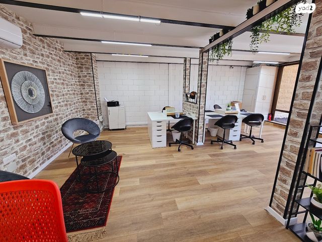 משרדים, המלאכה, אזור תעשייה קורן, מעלות תרשיחא