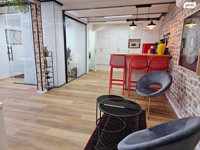 משרדים, המלאכה, אזור תעשייה קורן, מעלות תרשיחא