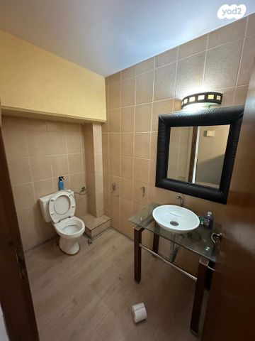 משרדים, יציאה למחלף כרי נעמן 1, שאר העיר, קרית ביאליק