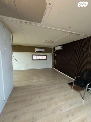 משרדים, יציאה למחלף כרי נעמן 1, שאר העיר, קרית ביאליק