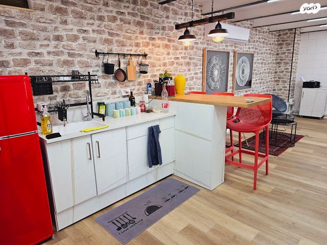 משרדים, המלאכה, אזור תעשייה קורן, מעלות תרשיחא