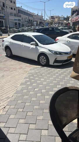 מודעת רכב טויוטה קורולה