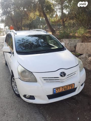 טויוטה ורסו