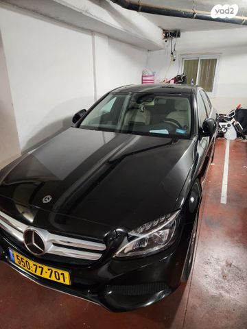 מודעת רכב מרצדס-בנץ C-class