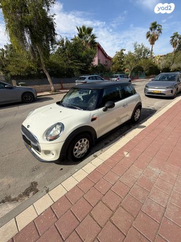 מודעת רכב מיני קופר