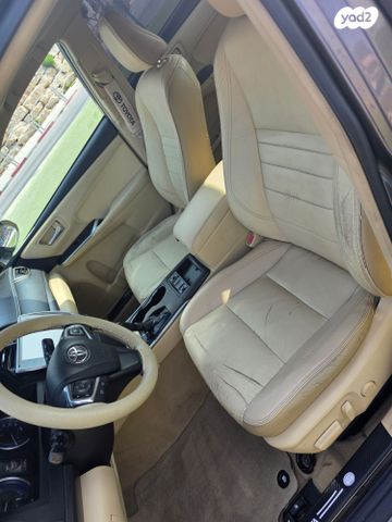 טויוטה קאמרי