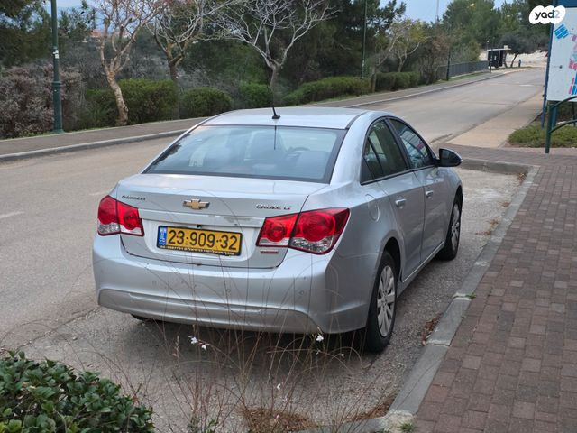 שברולט קרוז