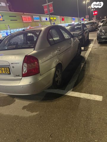 יונדאי אקסנט i25