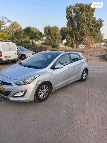 יונדאי i30