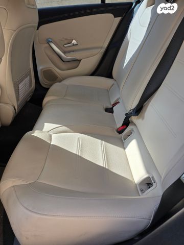 מרצדס-בנץ CLA