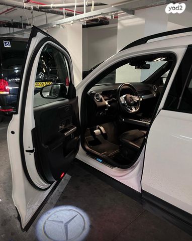 מרצדס-בנץ EQB