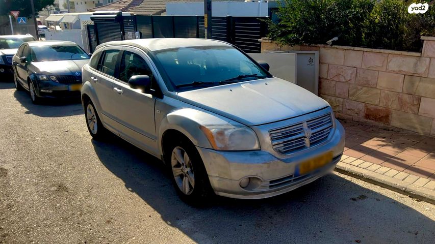 מודעת רכב דודג' קאליבר