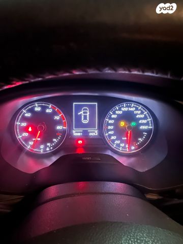 מודעת רכב סיאט לאון