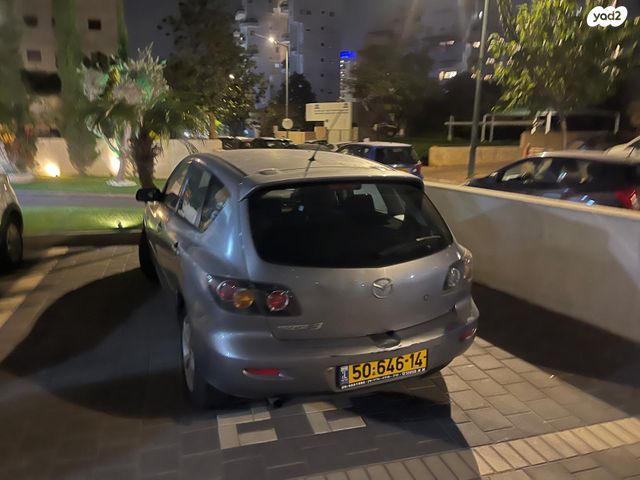 מאזדה 3