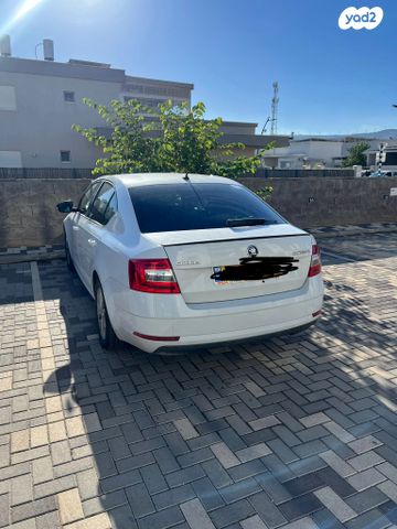 סקודה אוקטביה