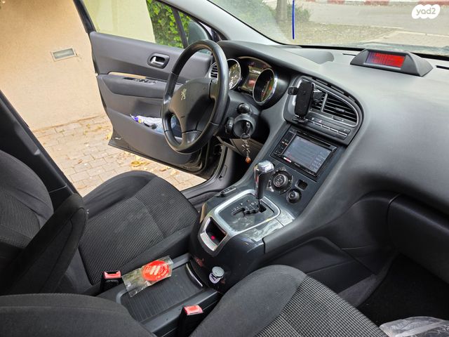 מודעת רכב פיג'ו 5008