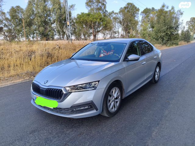 סקודה אוקטביה