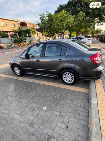 סוזוקי SX4