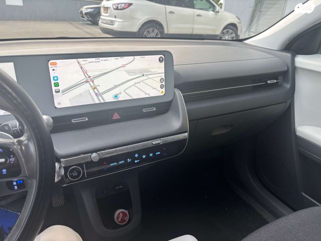 יונדאי איוניק 5