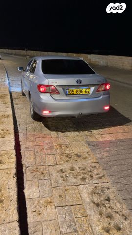 טויוטה קורולה