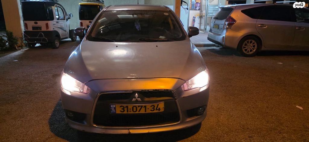 מיצובישי לנסר