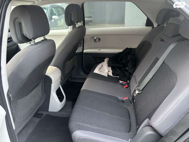 יונדאי איוניק 5