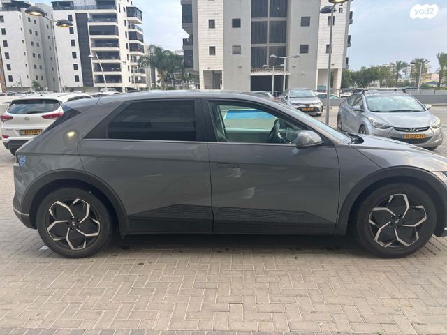 יונדאי איוניק 5