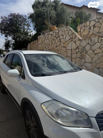 סוזוקי קרוסאובר