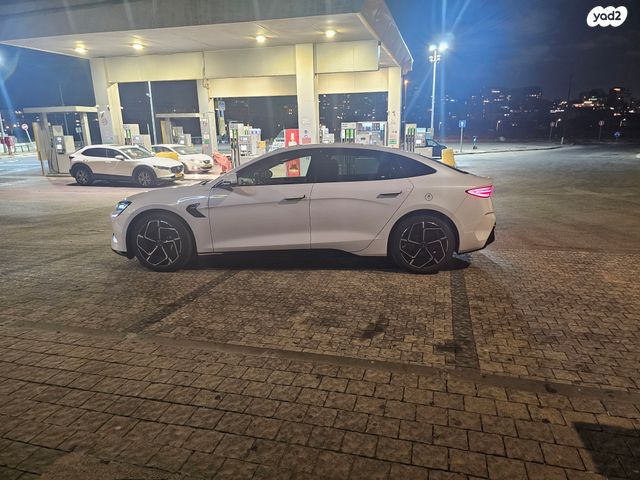 בי.ווי.די סיל