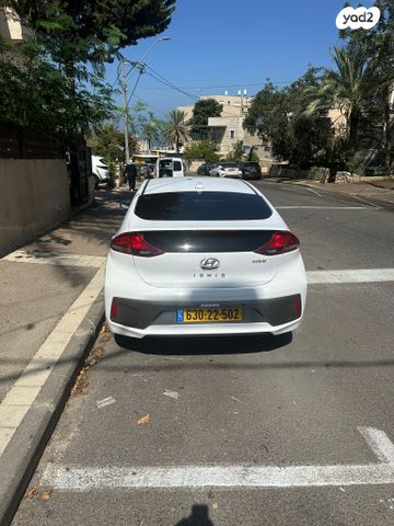 יונדאי איוניק