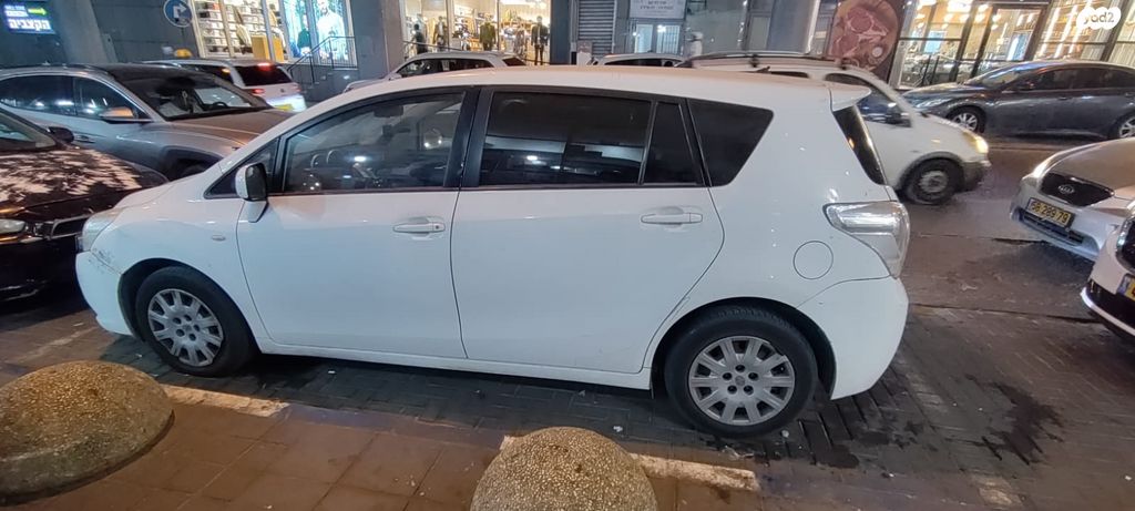 טויוטה ורסו