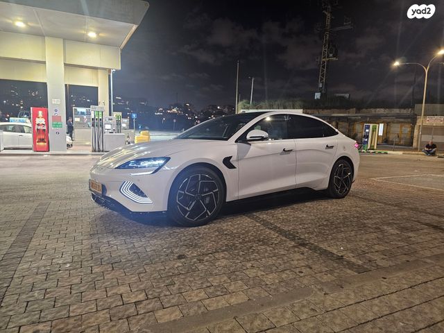 בי.ווי.די סיל