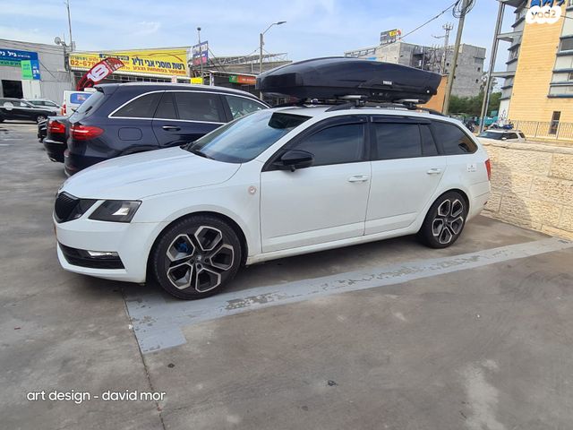 סקודה אוקטביה