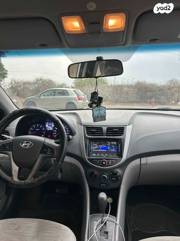 יונדאי אקסנט i25