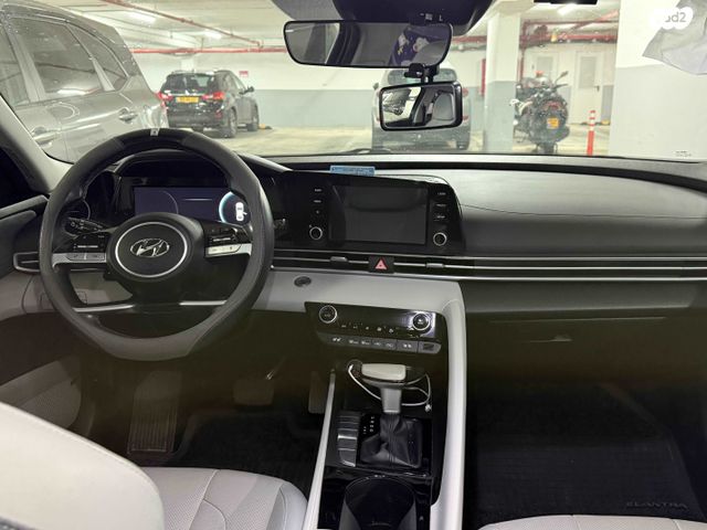 מודעת רכב יונדאי אלנטרה